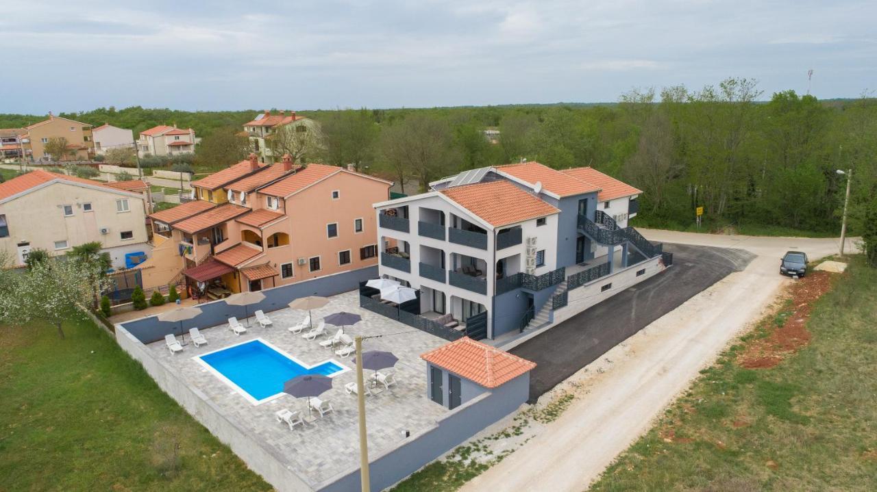 Apartmani Natalija1 Porec Bagian luar foto