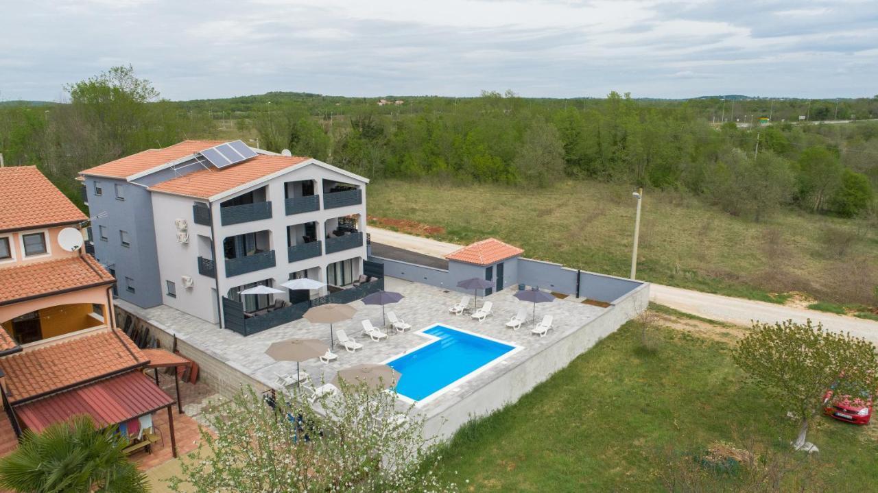 Apartmani Natalija1 Porec Bagian luar foto