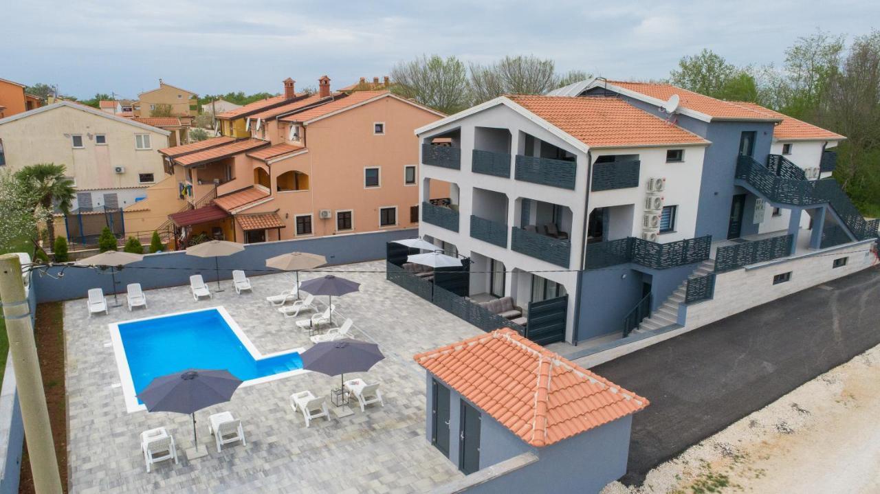 Apartmani Natalija1 Porec Bagian luar foto