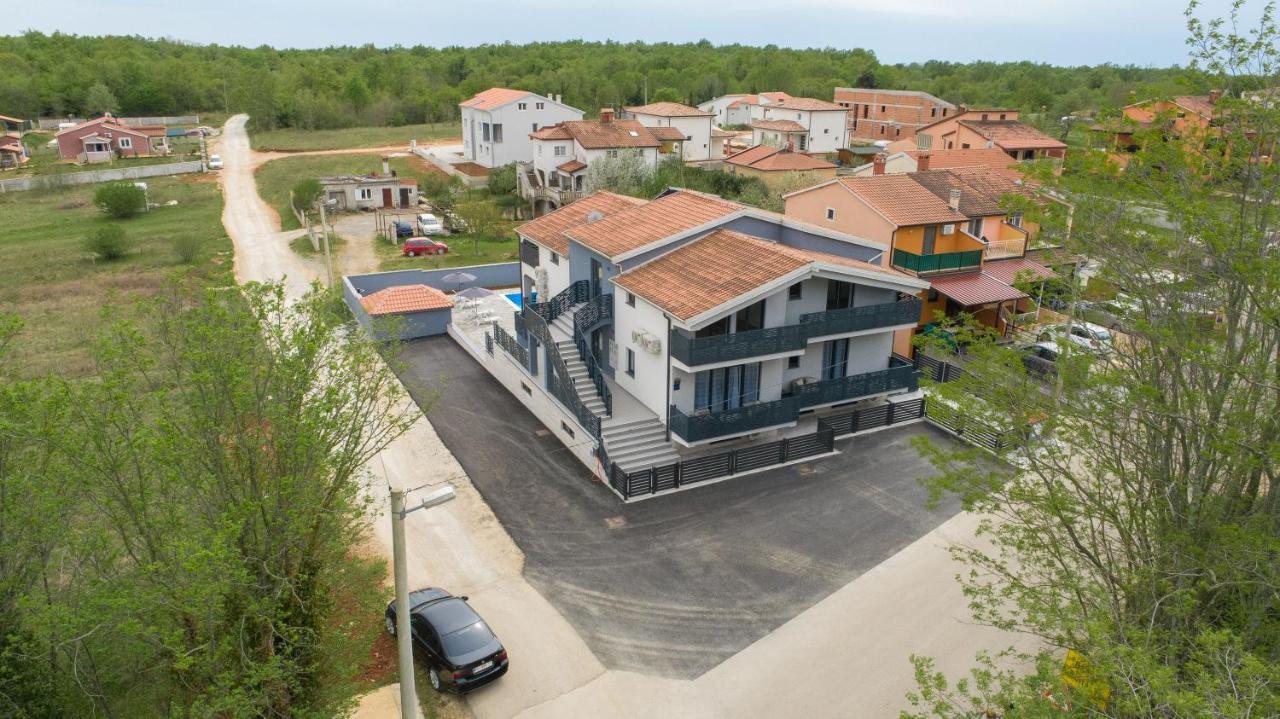 Apartmani Natalija1 Porec Bagian luar foto