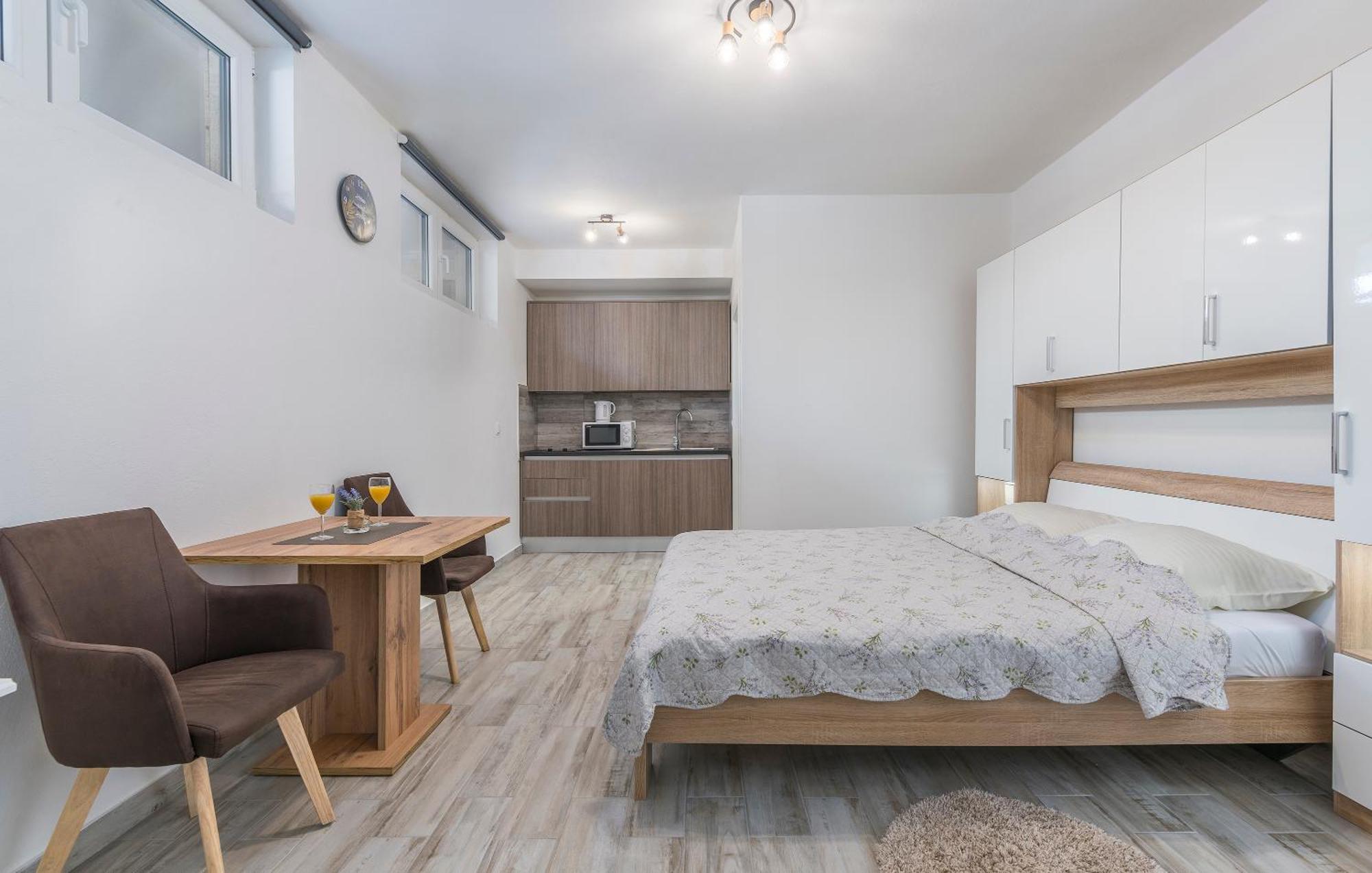 Apartmani Natalija1 Porec Ruang foto